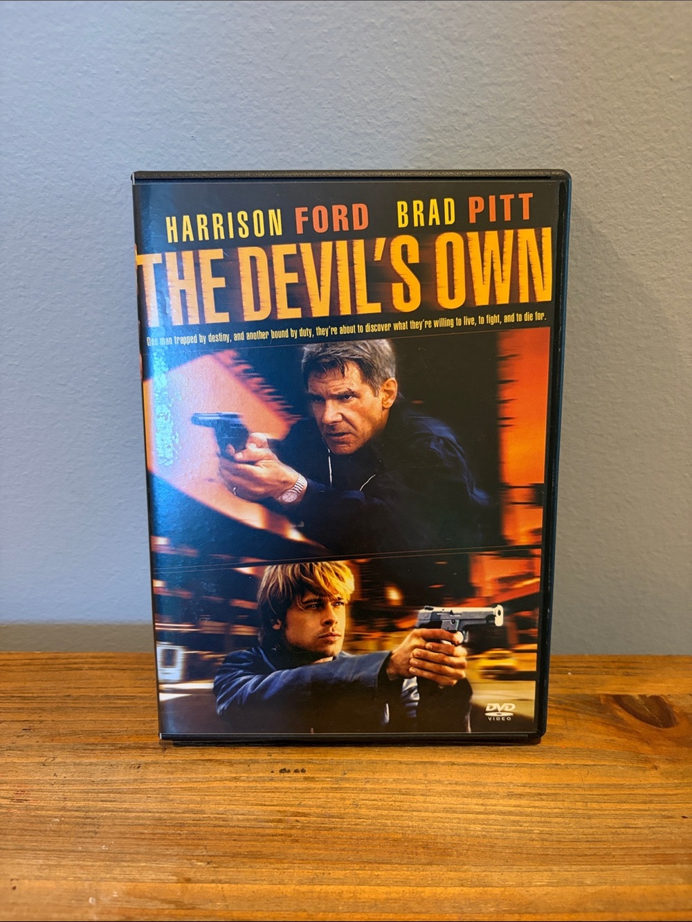 The Devil's Own (Black & Orange) - Columbia Pictures DVD